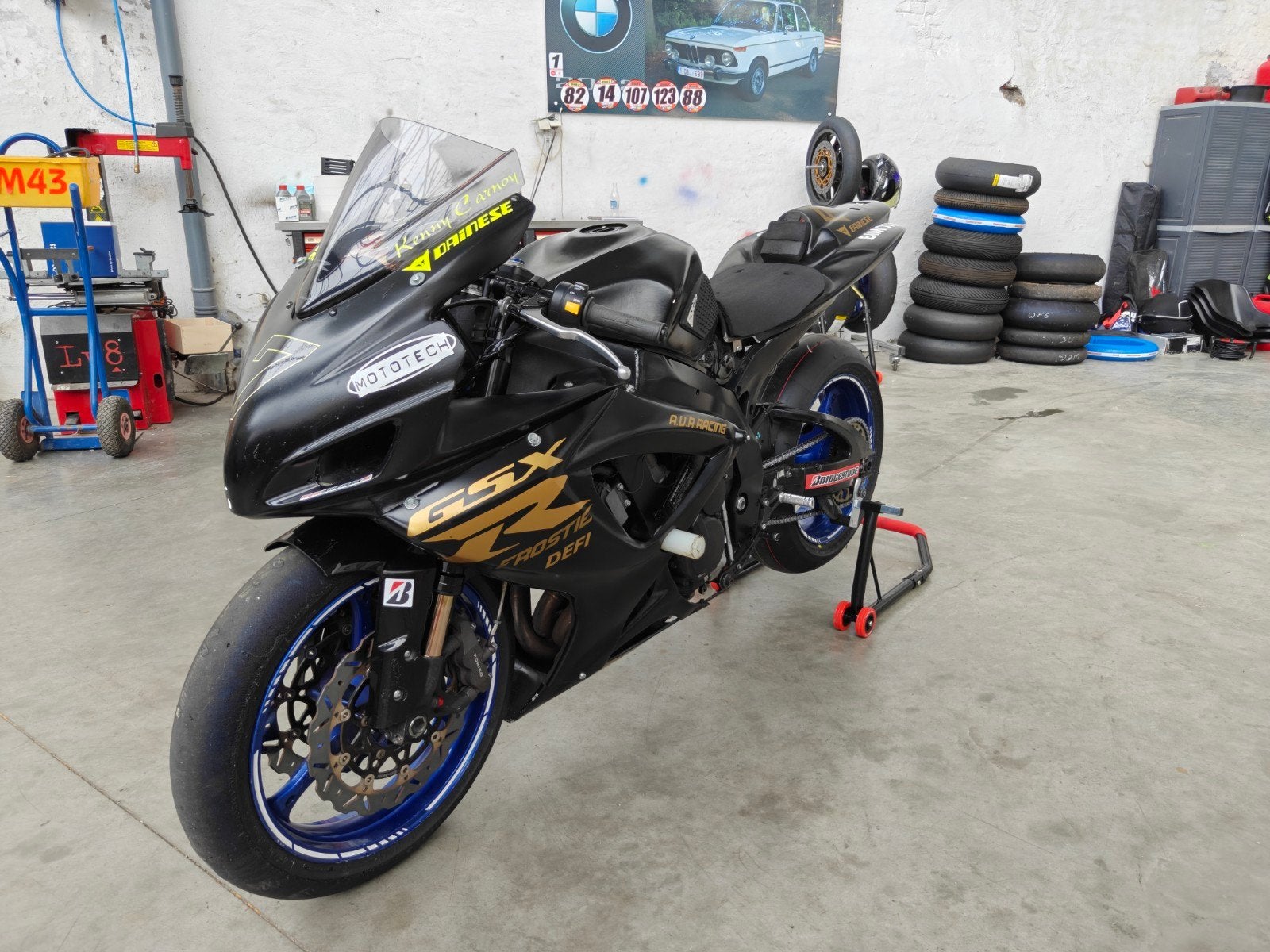 Circuitmoto Suzuki gsxr-750 K7, Particulier, Quickshifter