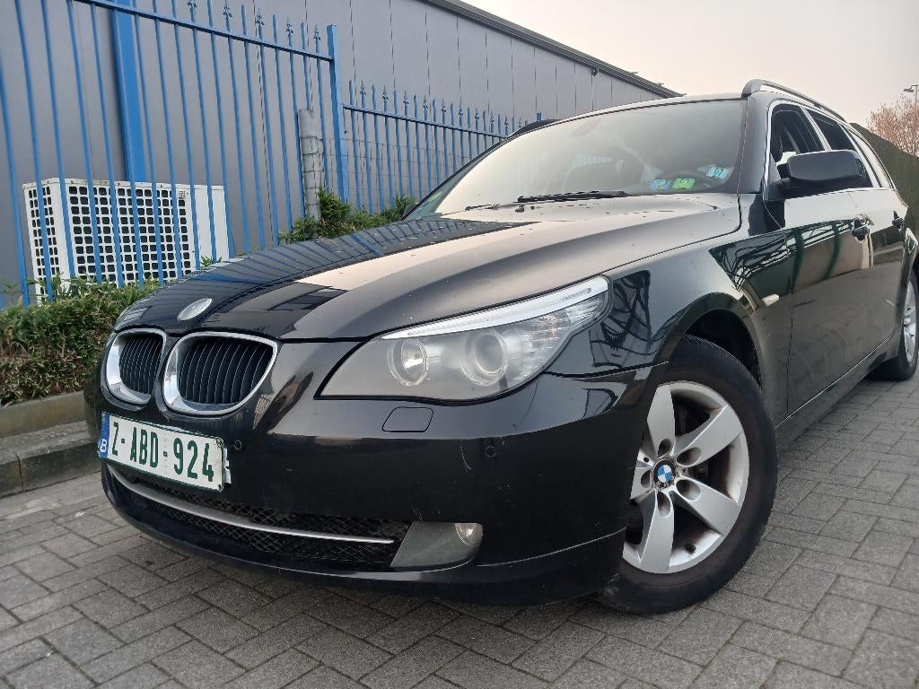 BMW 520D 2000cc DIESEL/AUTOMAAT/FULL/GEKEURD/GARANTIE, Euro 5, Entreprise, Noir, Automatique