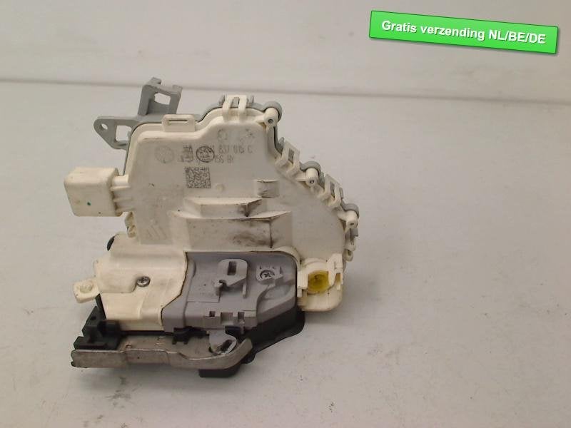 SERRURE DE PORTE AVANT GAUCHE Audi Q5 (8RB) (8J0837015C), Auto-Union-Straße  1,
85057  Ingolstadt, DE, Info@audi.de, Audi, Utilisé