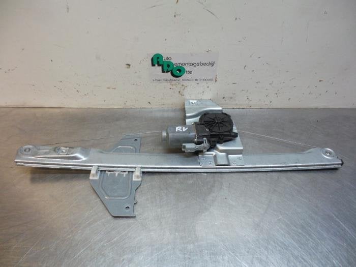 Mécanique vitre 2portes avant droite d'un Citroen Berlingo, Autos : Pièces & Accessoires, -, 3 mois de garantie, Utilisé, -