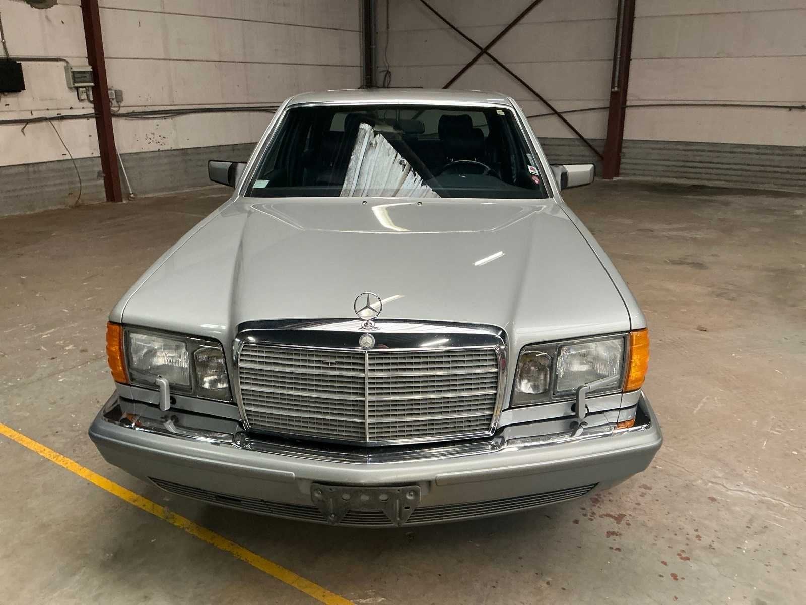 1987 Mercedes-Benz 560 SEL Oldtimer, Auto's, Automaat, Mercedes-Benz, Bedrijf, Overige carrosserie