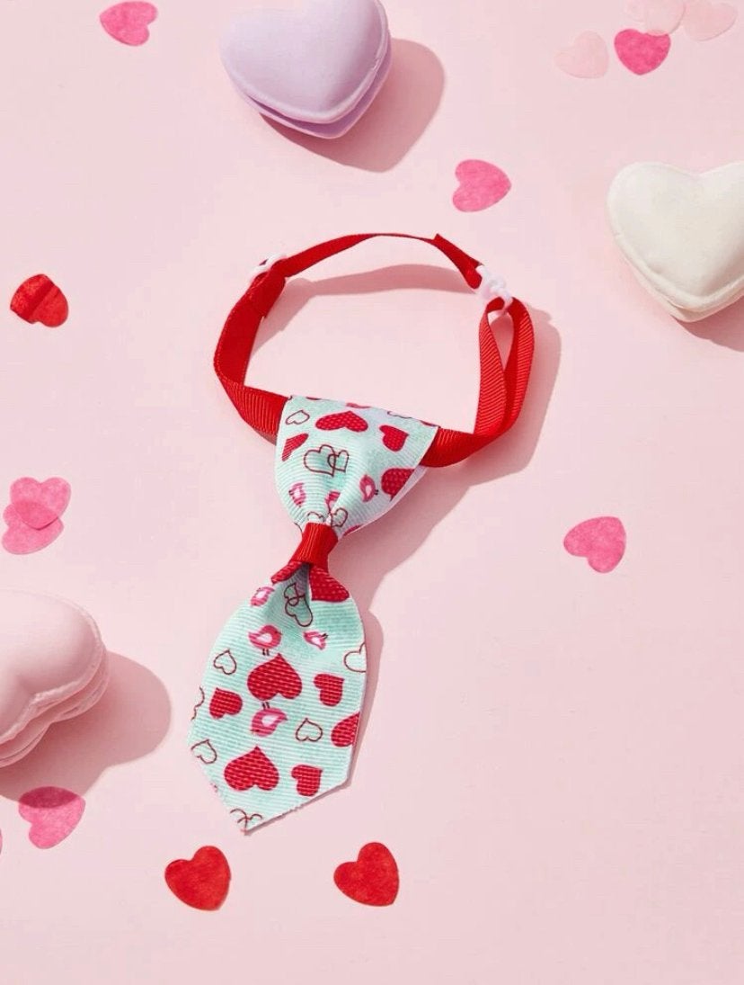 Collier cravate chat ou chien cœurs pour la Saint-Valentin, Enlèvement, Neuf