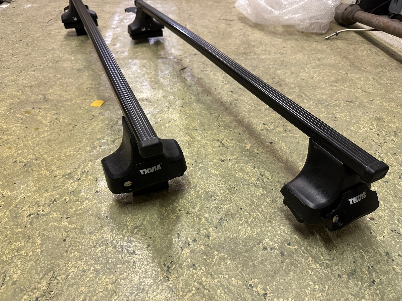 Complete Thule dakdrager-set in zeer goede staat, Ophalen, Zo goed als nieuw