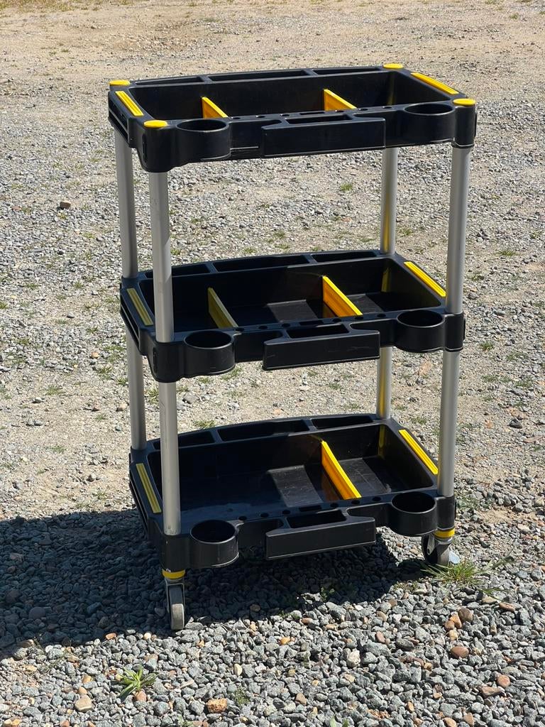 Chariot à outils sur roulettes, Enlèvement