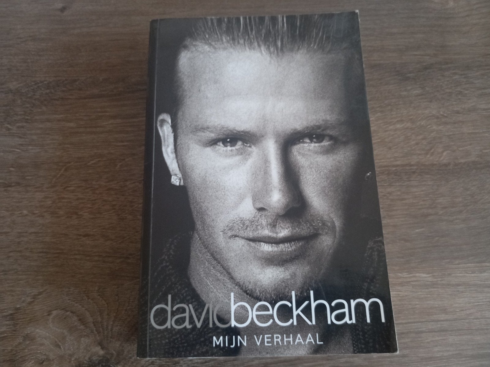 Boek David Beckham Mijn Verhaal Voetbal Sport Manchester, Boeken, Sportboeken, Ophalen of Verzenden, David Beckham, Balsport
