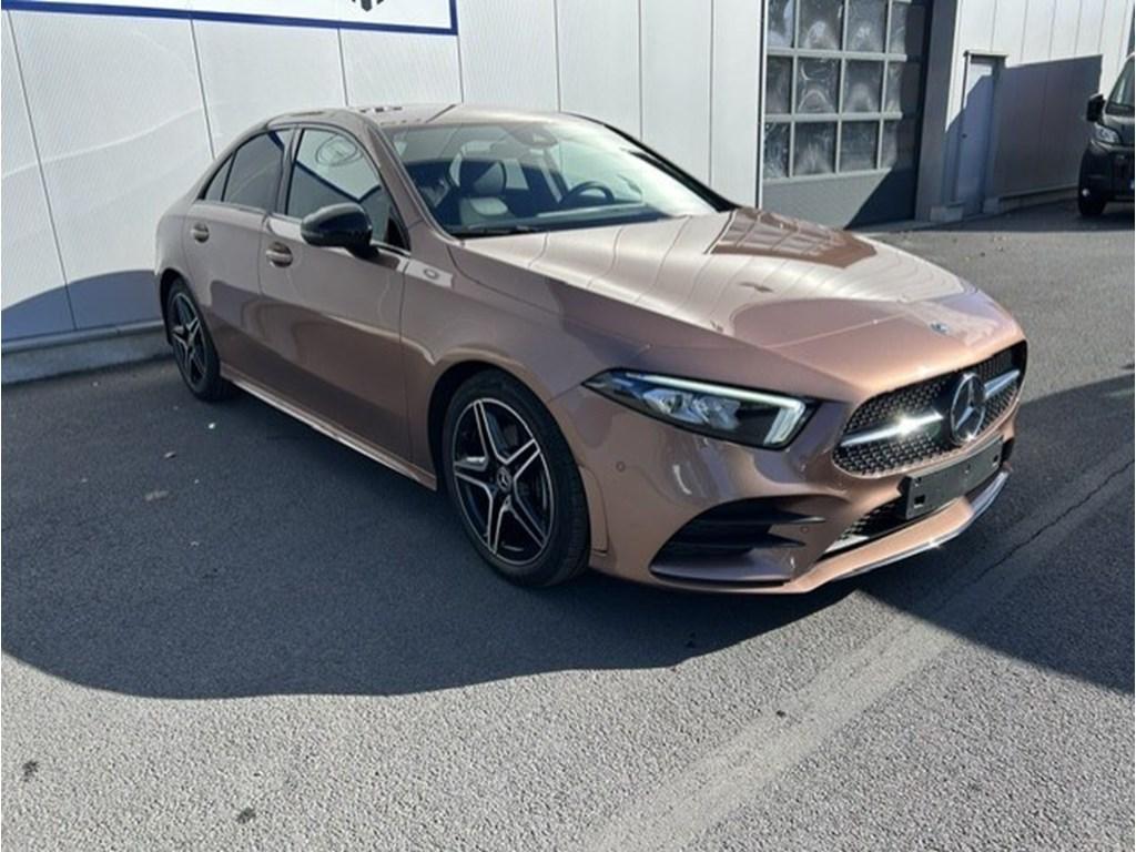 Mercedes-Benz A 180 A180 AMG Line Sedan, Auto's, Parkeersensor, Overige kleuren, Bedrijf, 5 deurs