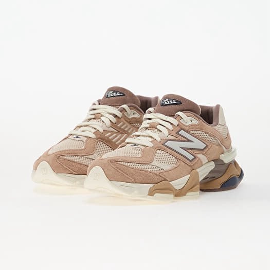 New Balance 9060 special edition maat 46,5, Vêtements | Hommes, Chaussures, Neuf, Autres couleurs, Baskets, Envoi