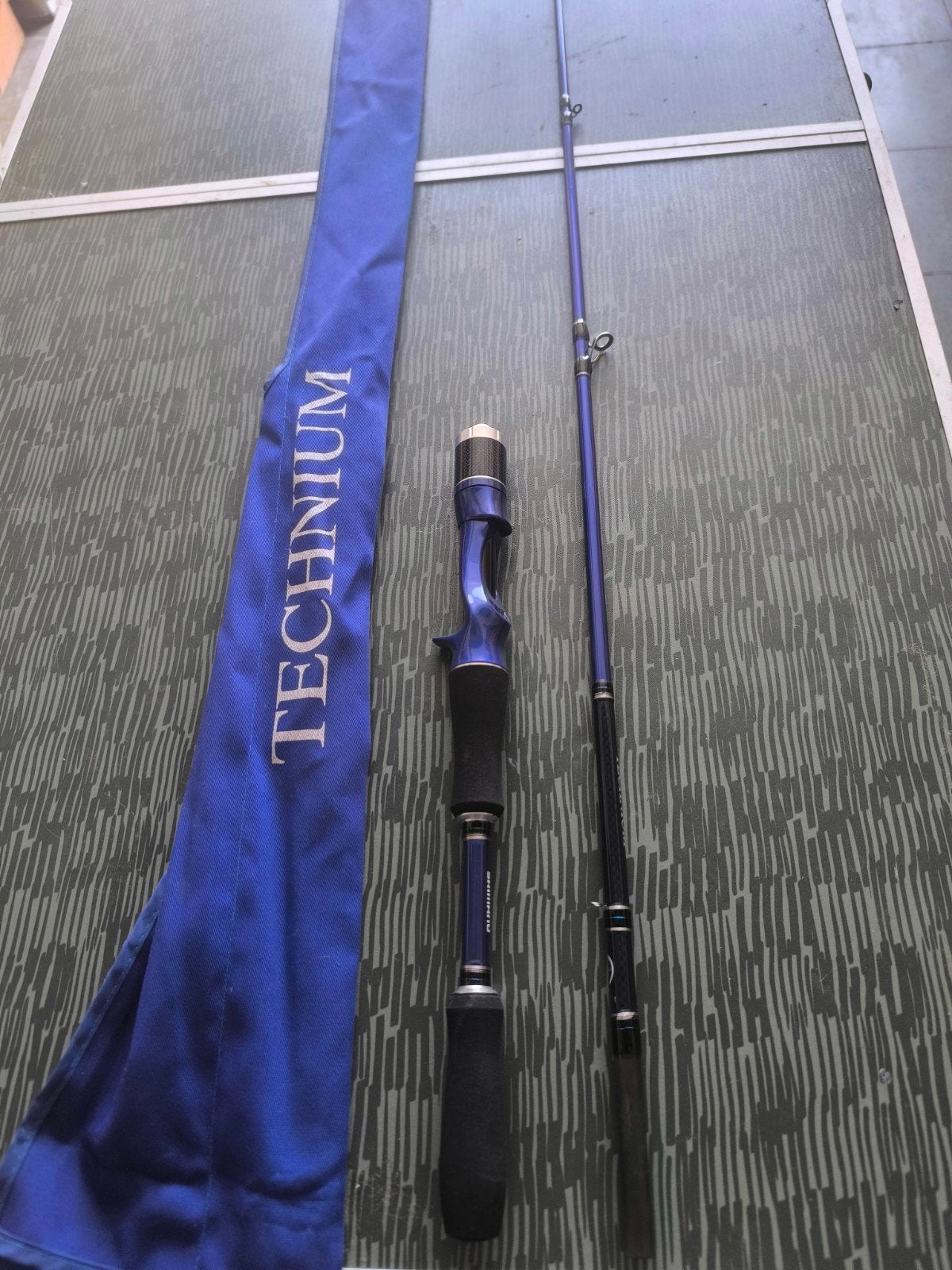 Splinternieuwe schimano technium baitcast/ of verticaal heng, Watersport en Boten, Ophalen