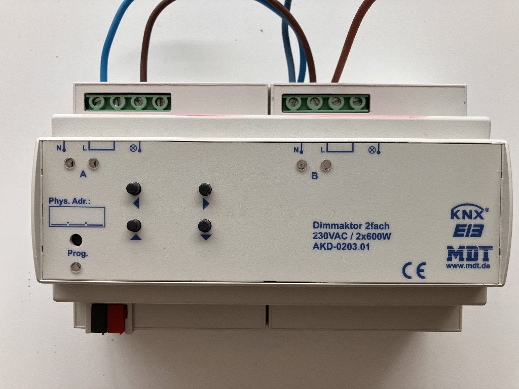 MDT dimmaktor 2fach AKD-203.01 KNX, Ophalen of Verzenden, Nieuw