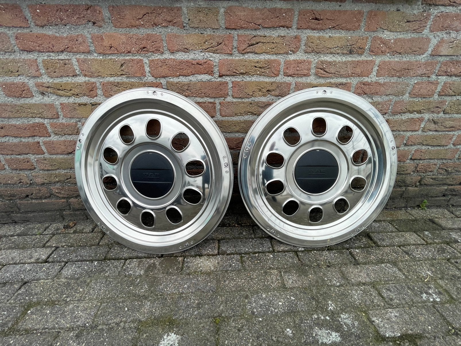 Wieldoppen voor Daf, Ophalen, DAF
