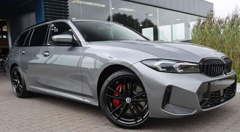 Bmw 330e touring X-drive M-pack, Auto's, Particulier, Te koop