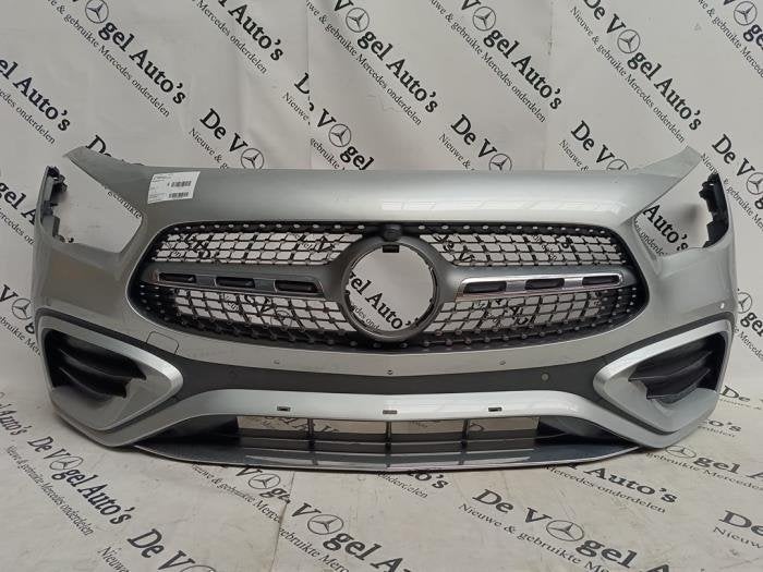 Pare-chocs avant d'un Mercedes GLA (9775), 3 mois de garantie, Utilisé, -, -