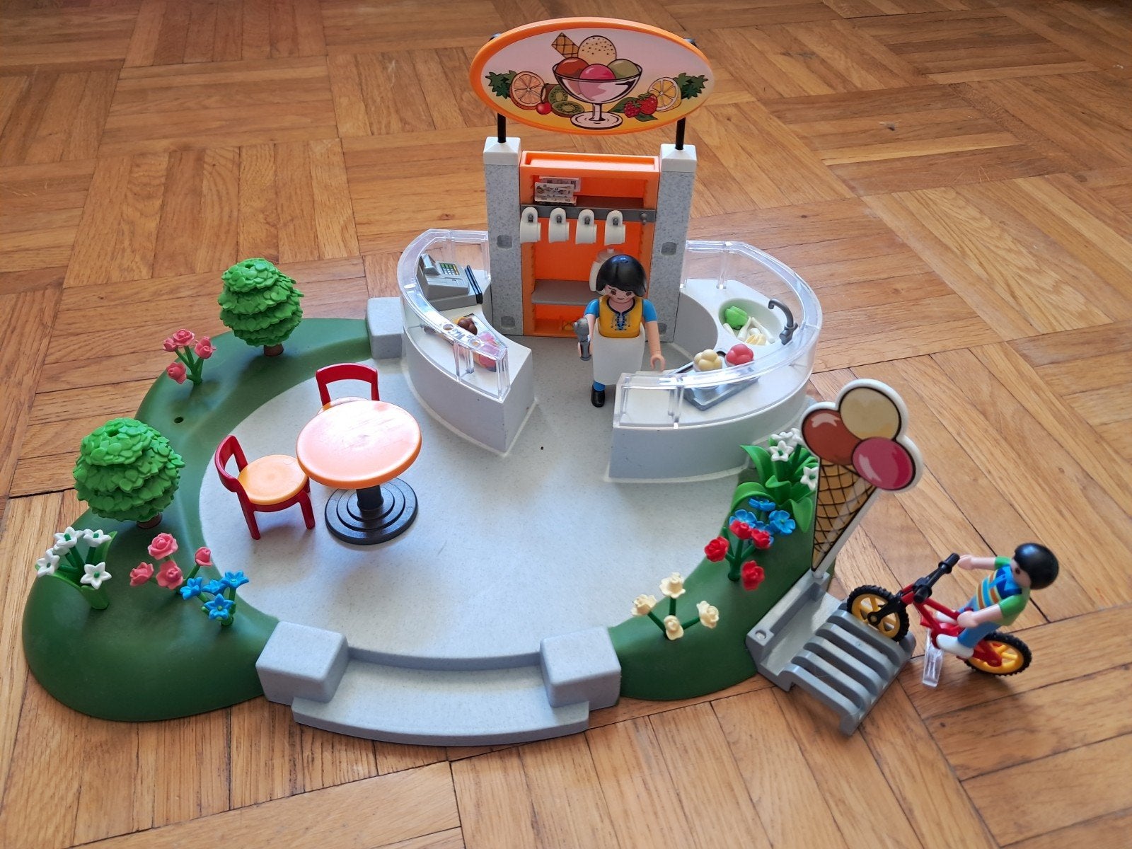Playmobil ijssalon, set 4134, Ophalen, Gebruikt, Complete set