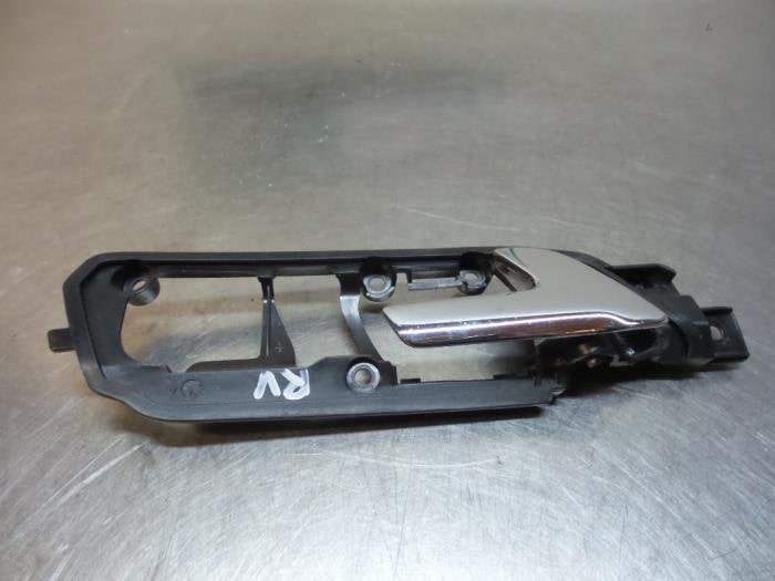 Poignée portière 2portes droite d'un Volkswagen Polo (Polo, Volkswagen, -, 3 mois de garantie, Utilisé