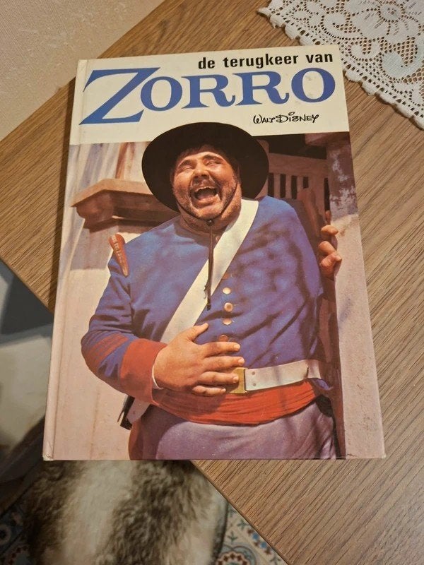 De terugkeer van Zorro / Walt Disney, Boeken, Ophalen of Verzenden, Gelezen