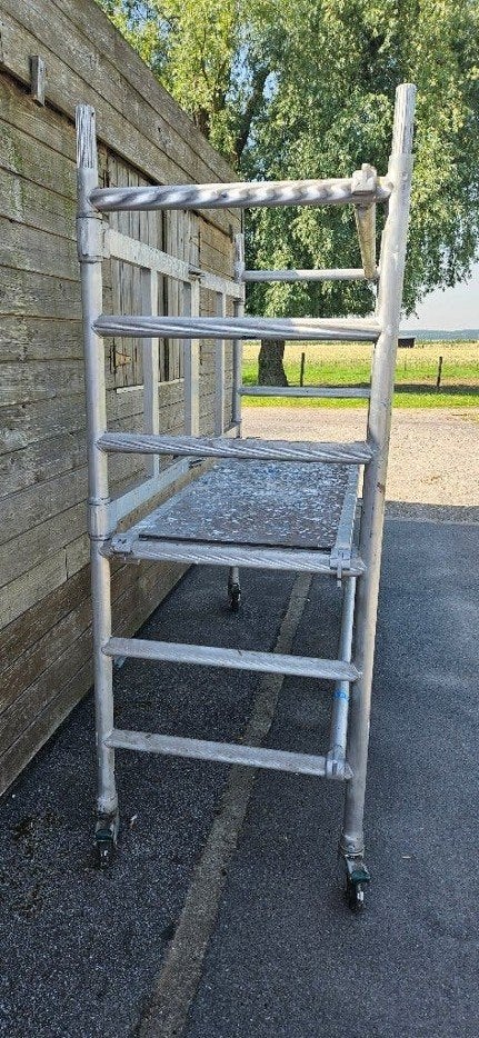 Échafaudage d'intérieur PETRY, Enlèvement, Utilisé
