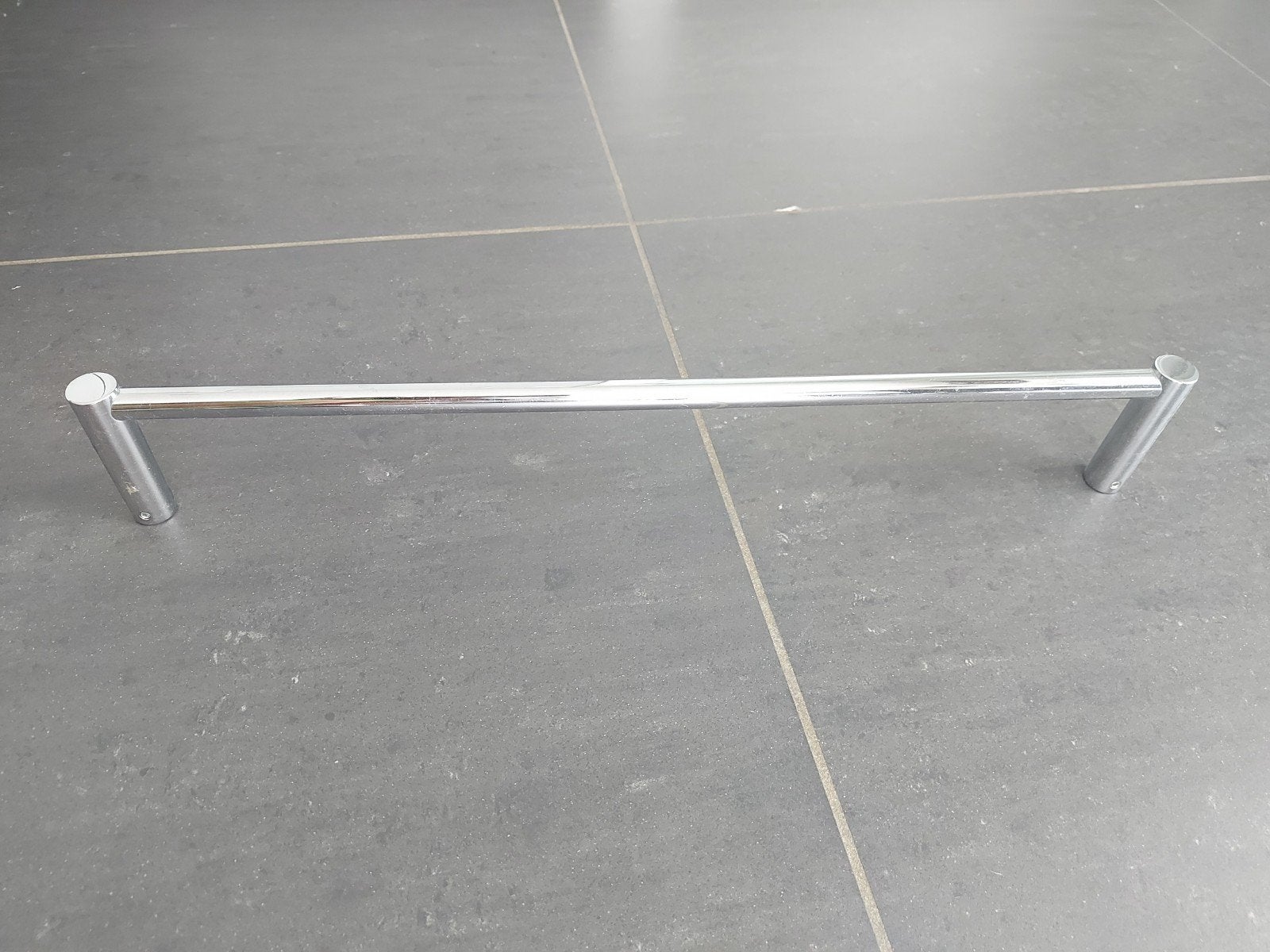 Porte-serviettes chromé 50 cm Comme neuf, Enlèvement ou Envoi, Comme neuf