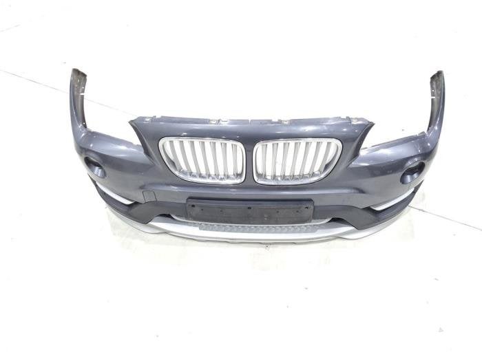 Voorbumper van een BMW X1 (B39), Gebruikt, -, -, Ophalen of Verzenden