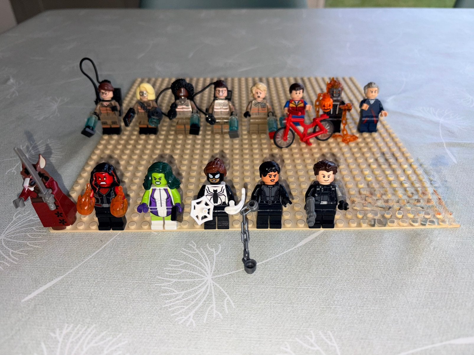 Lego film figuren (Ghostbusters - TMNT - Marvel), Overige thema's, Lego, Ophalen of Verzenden, Zo goed als nieuw