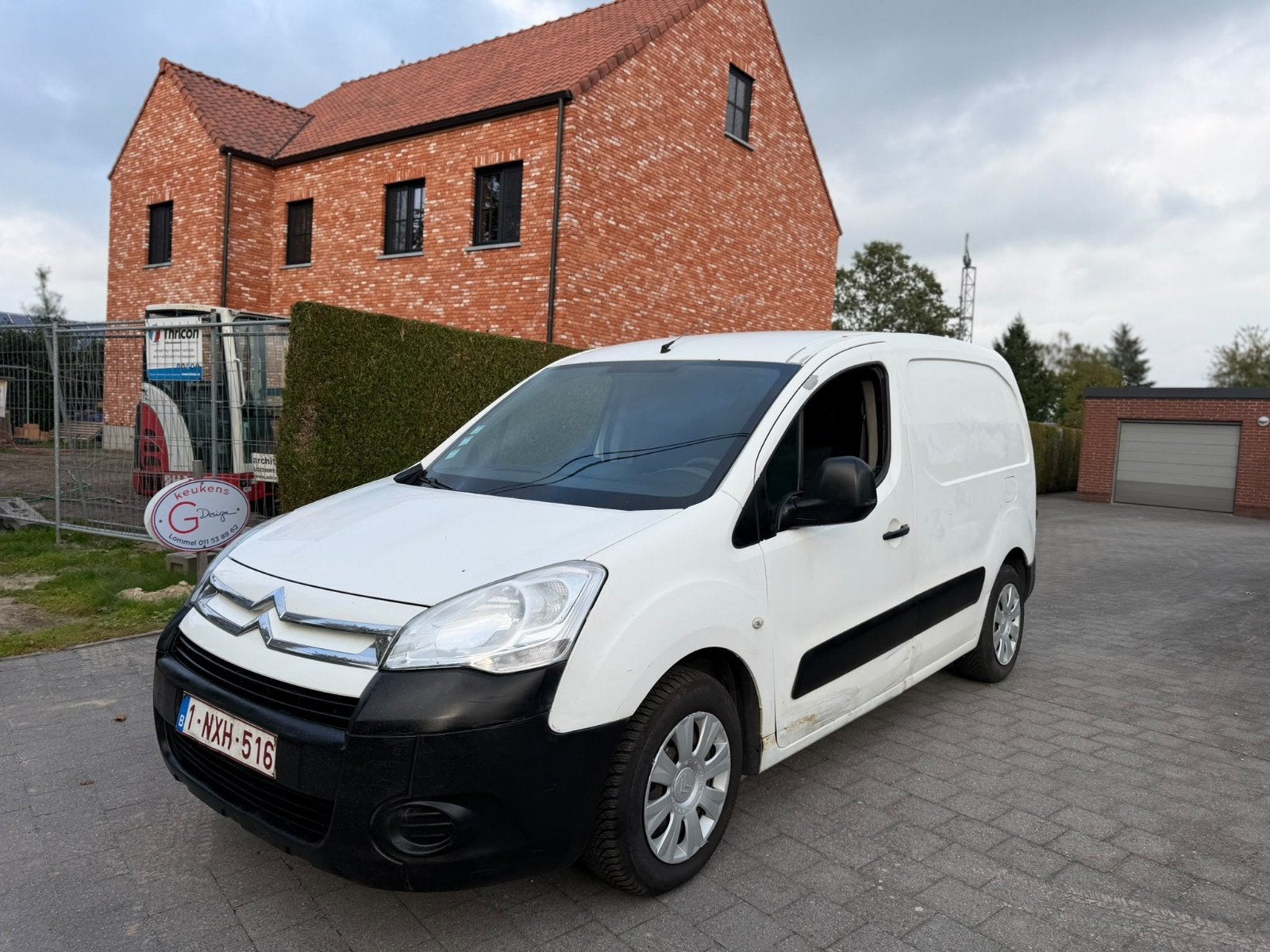 Citreon Berlingo approuvé pour la vente 2009bj 284000km