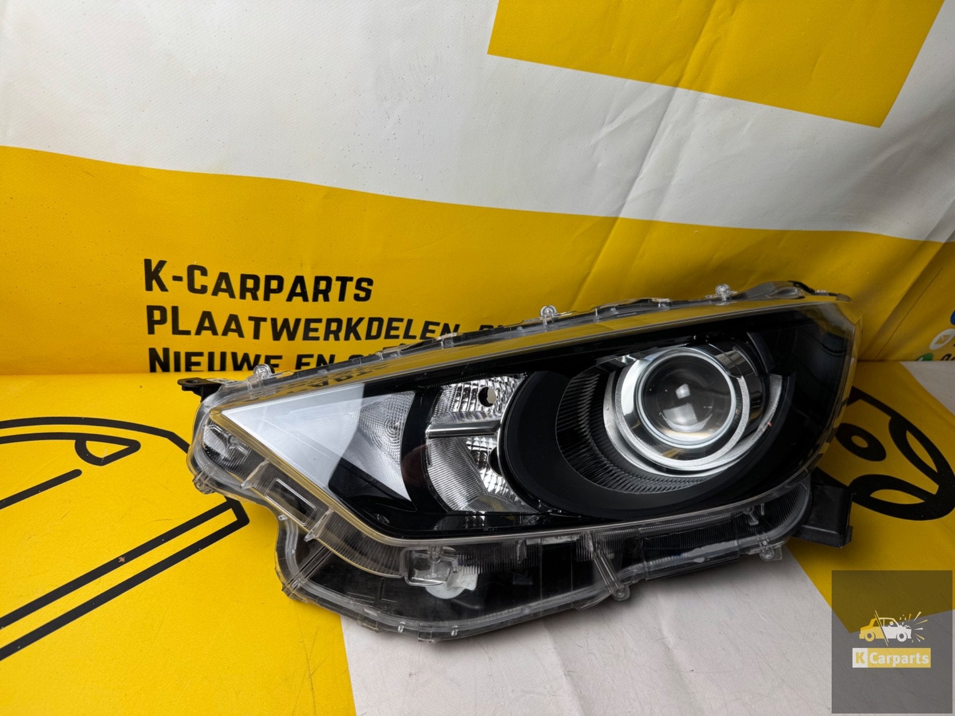 Toyota YARIS Koplamp Links EUk0-6 Koplamp halogeen H7, Info@toyota.co.jp, Gebruikt, Toyota Motor Corporation, Toyota-Cho 1
471-8571  Toyota City