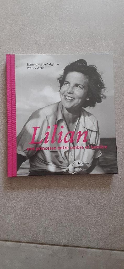 Lilian, une princesse entre ombre et lumière, Livres, Biographies, Enlèvement ou Envoi, Comme neuf