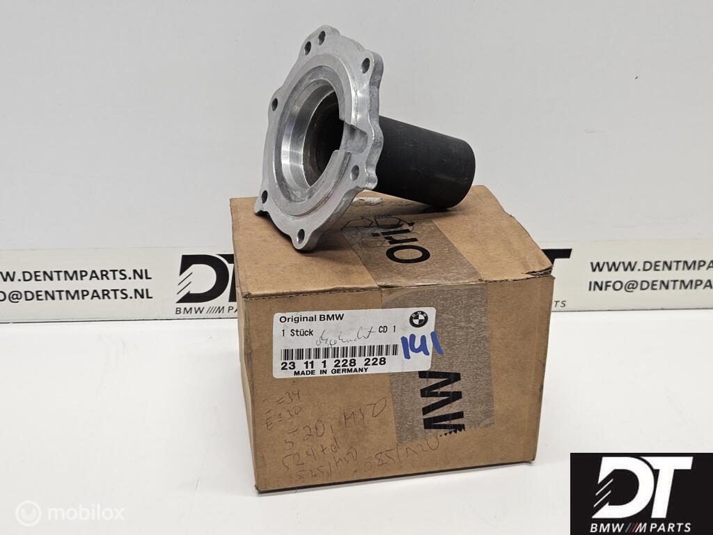 Guide tube Getrag 260 BMW E30 E28 E34 E24 E23 23111228228, Neuf, Enlèvement ou Envoi