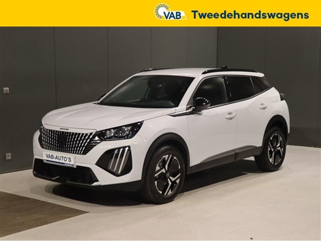Peugeot 2008   ALLURE NAV CARPLAY 4 SEASON, 129 g/km, Entreprise, Boîte manuelle, Noir