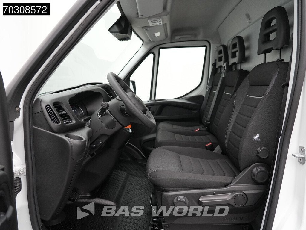 Iveco Daily 35S16 2,3L Automaat Open Laadbak 3,5t Trekhaak 1, Automaat, Stof, Euro 6, Iveco