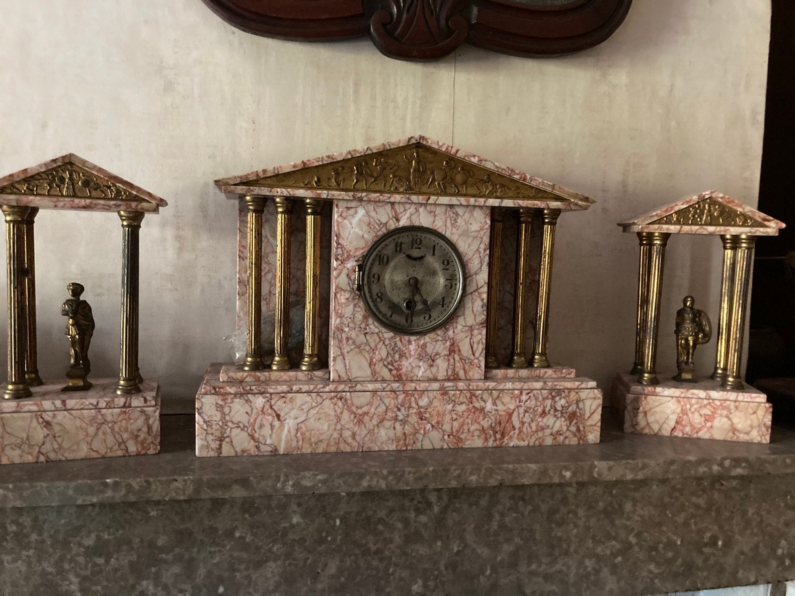 Ensemble de cheminée ancienne avec horloge, Enlèvement