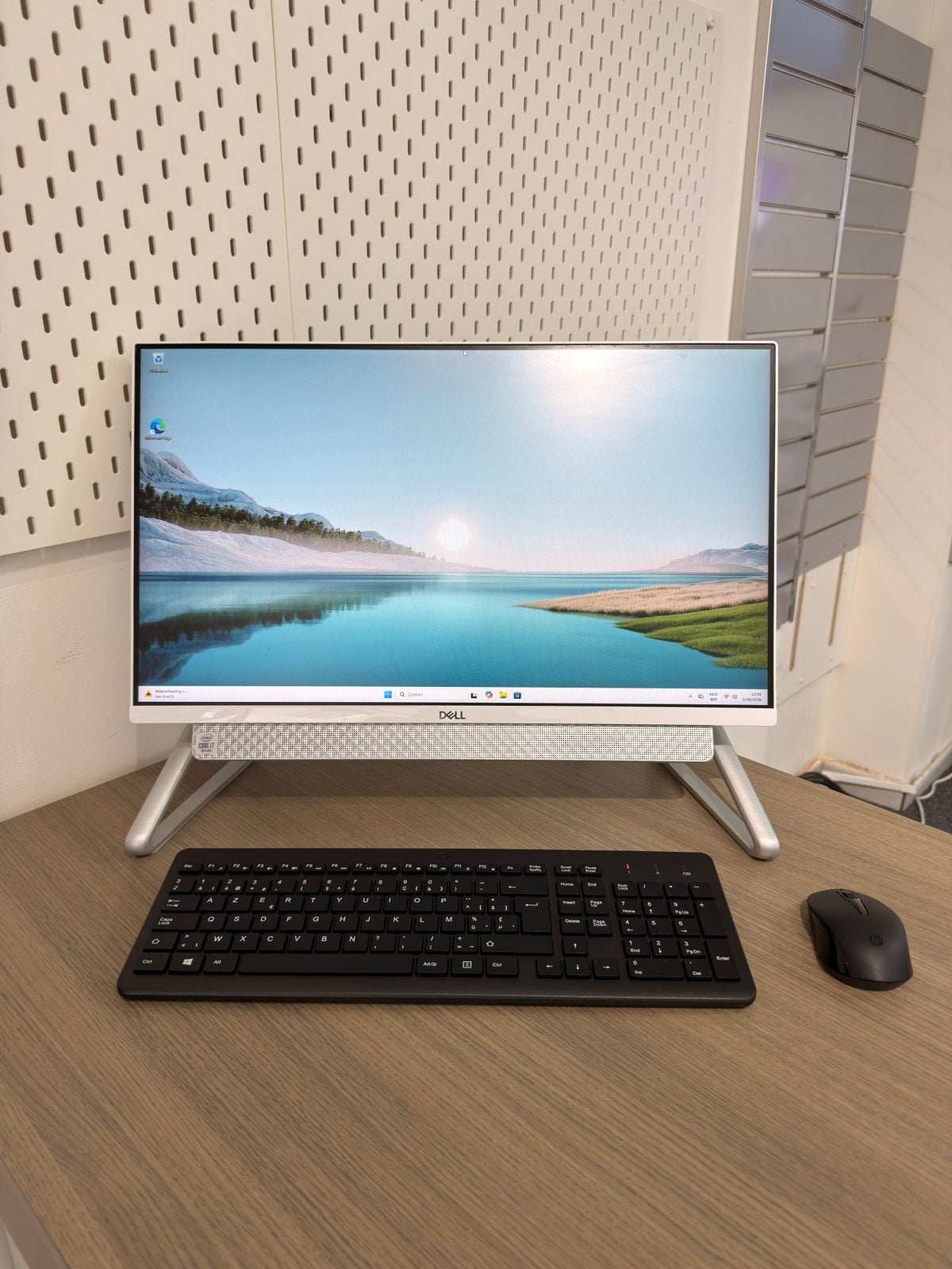 Dell Inspiron 5490 All-in-One PC – i7 / 16GB RAM / 1TB SSD, Comme neuf, 4 Ghz ou plus, Enlèvement, SSD