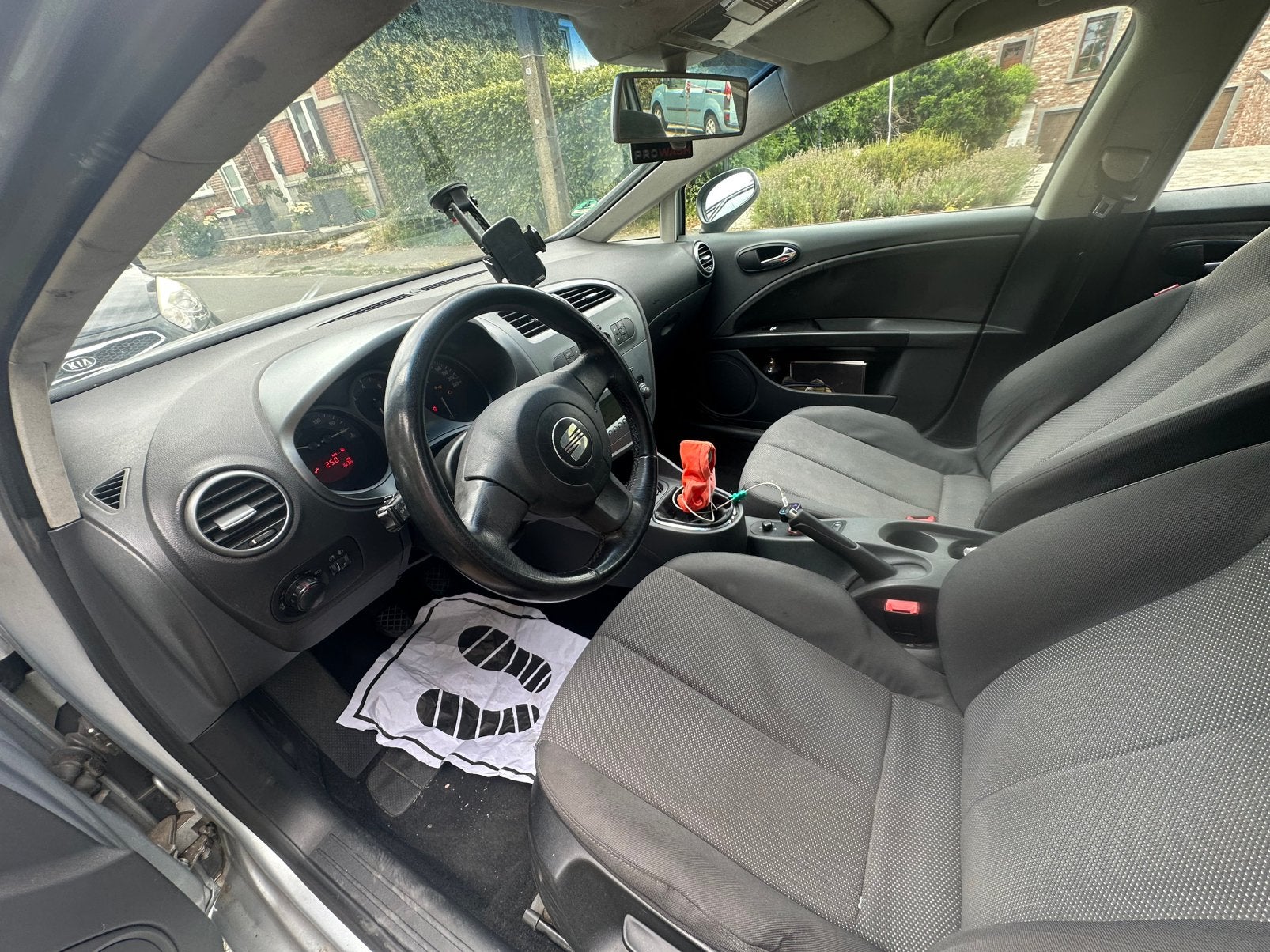 Seat Leon 1.9 TDI 105 ch (77 kW) – 2006, Offres d'emploi, Emplois | Chauffeurs