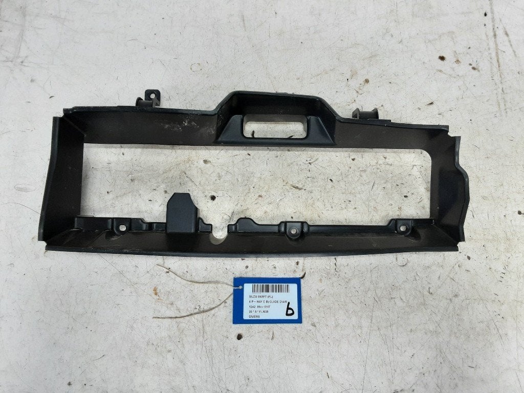 DIVERS DIVERS Suzuki Swift (ZC / ZD) (01-2017/-), Mevr. I. Hauben, Utilisé, Rue de l'Espoir 34 34
4030  GRIVEGNÉE, BE, Info@Collignon.be