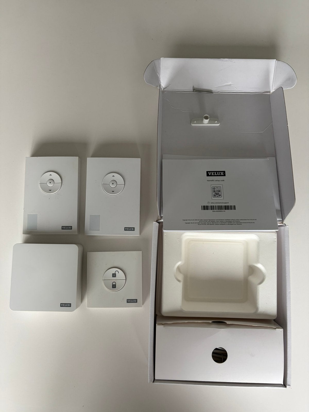 Velux actif, Enlèvement, Comme neuf, Interrupteur