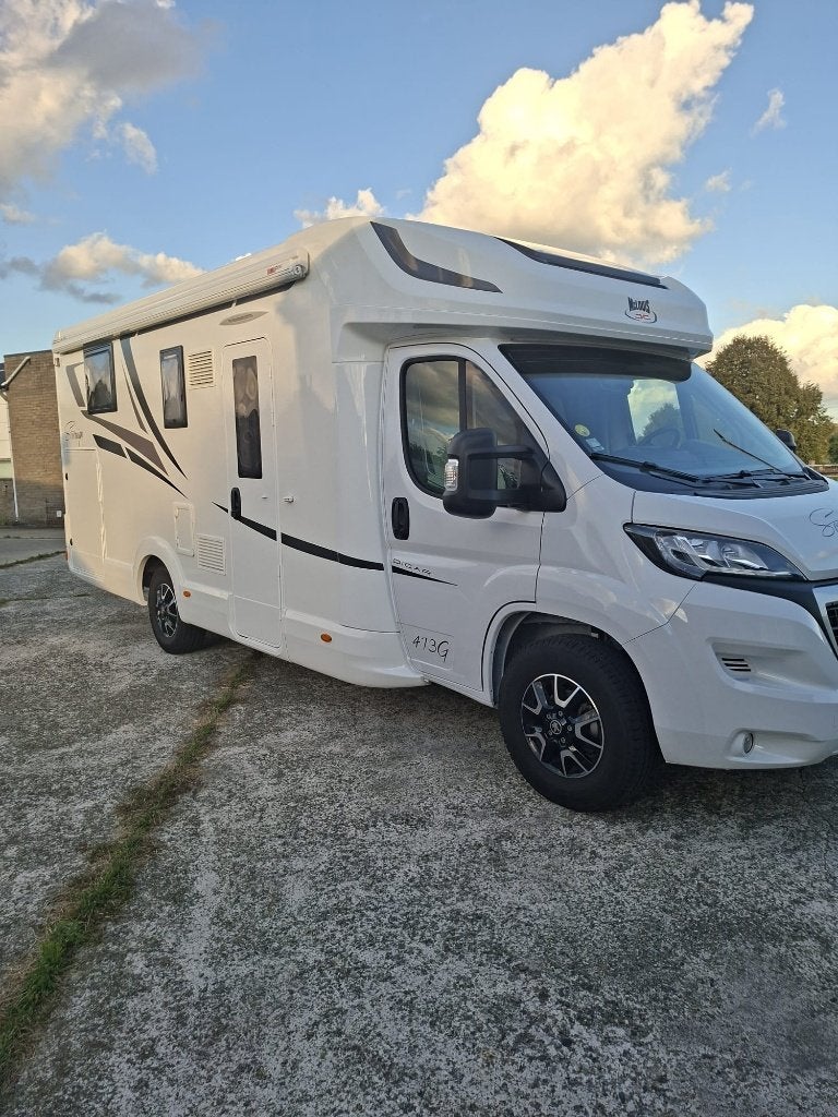 Mobilhome McLouis Sovereign 473 - 140pk, Caravanes & Camping, Jusqu'à 5, Autres marques, Boîte manuelle, Réfrigérateur