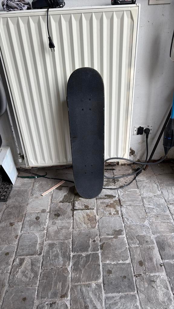 Skateboard met flat wheels, Ophalen, Zo goed als nieuw, Skateboard