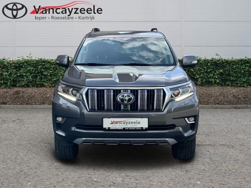 Toyota Land Cruiser Dynamic 47934 + BTW, Argent ou Gris, Achat, Euro 6, 5 portes