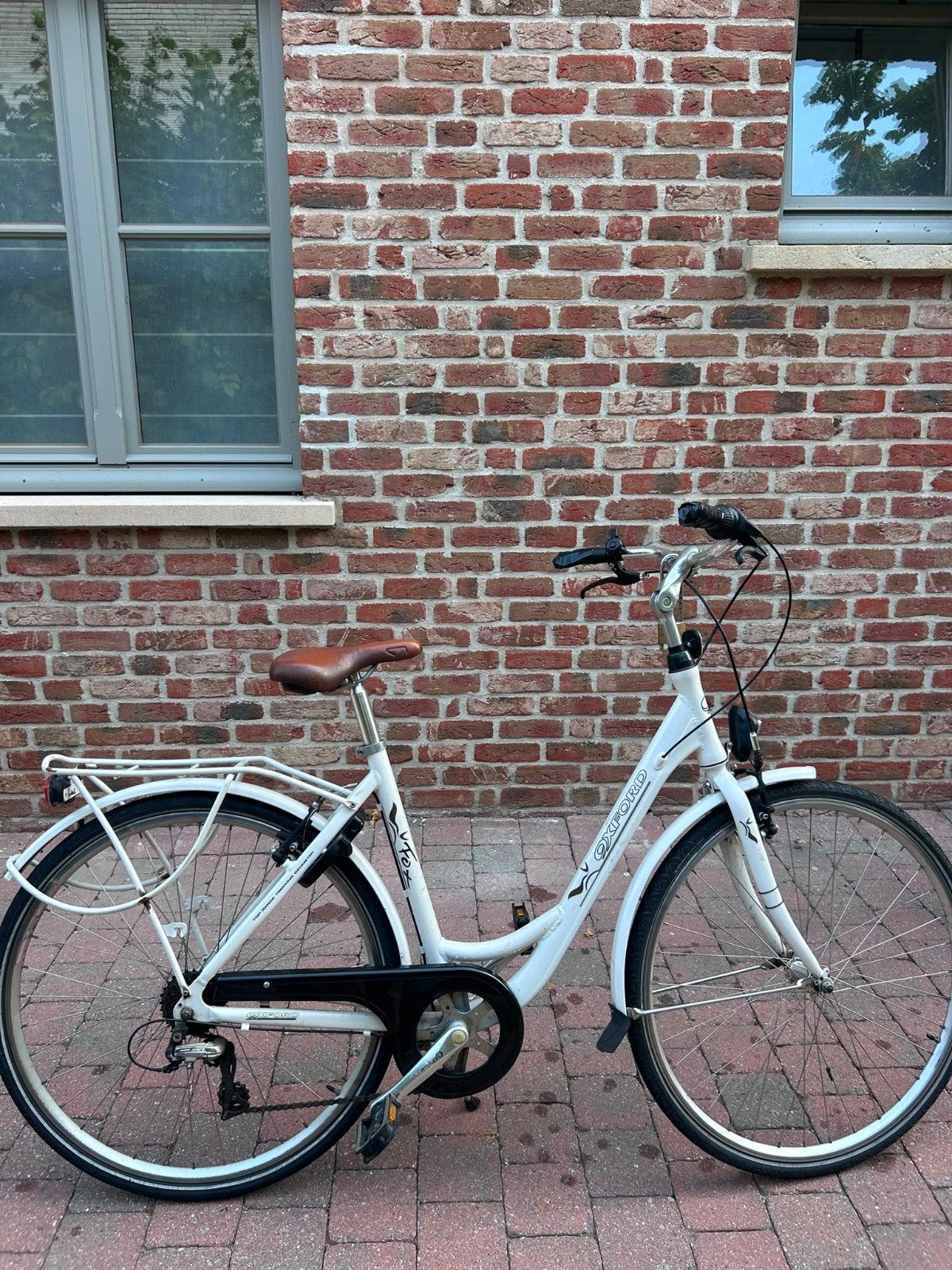 Gebruikte damesfiets in werkende staat, Ophalen, Gebruikt, Velgrem, Versnellingen