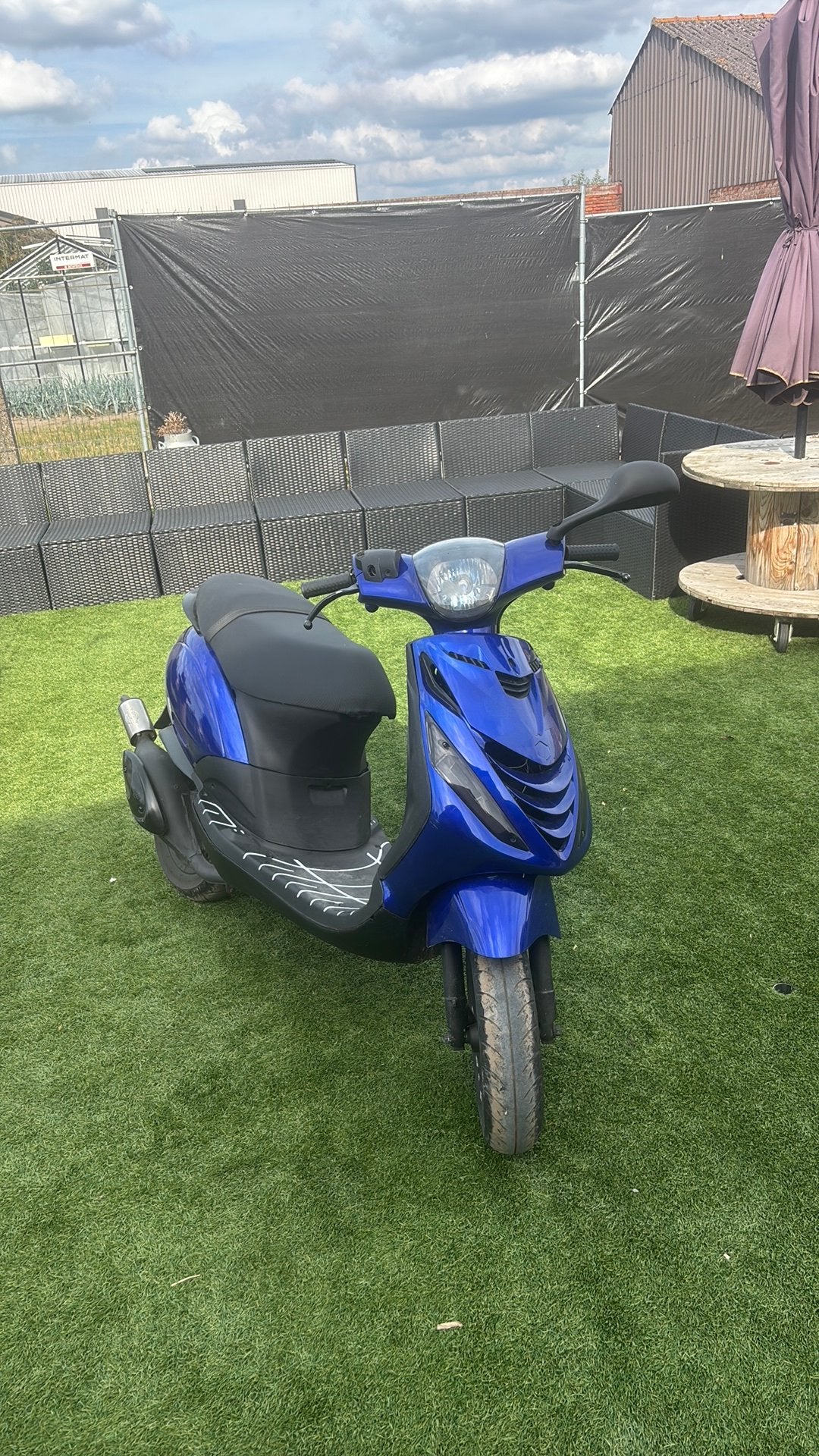 Piaggio zip tekoop, Ophalen, Zo goed als nieuw, Zip
