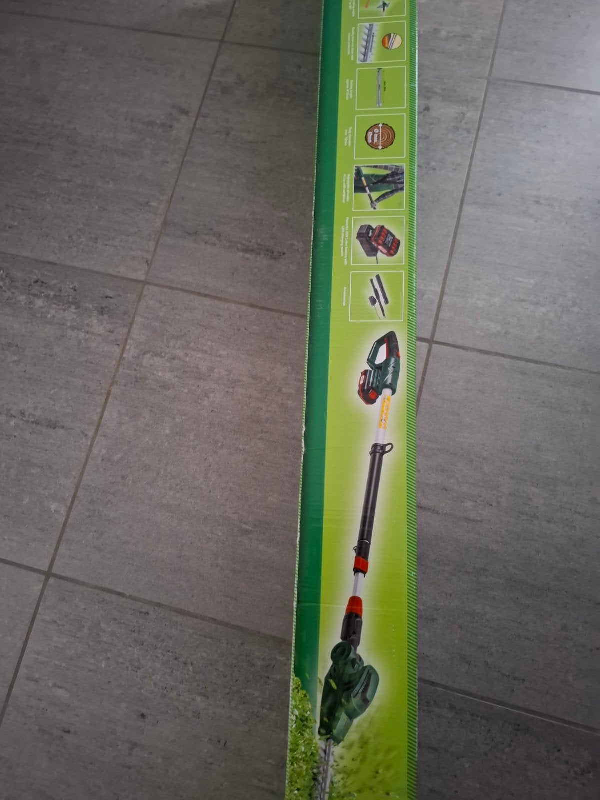 Outils de jardinage Matériel d'élagage, Enlèvement