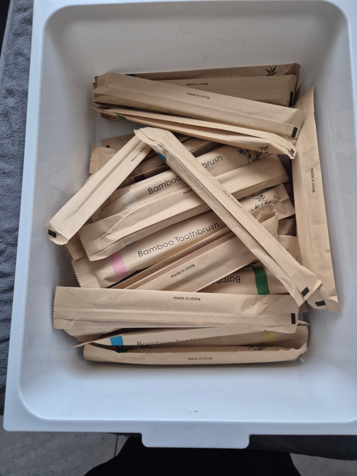 Matériel pour blanchiment dentaire, Enlèvement