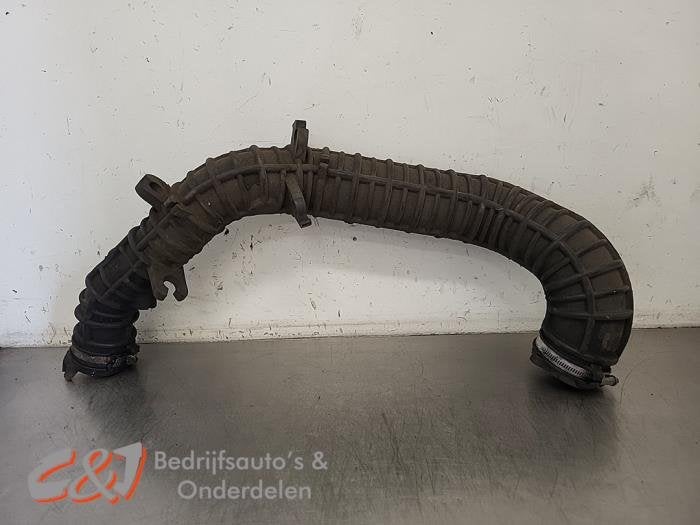 Tuyau d'aspiration air d'un Renault Trafic, Renault, -, 3 mois de garantie, Utilisé