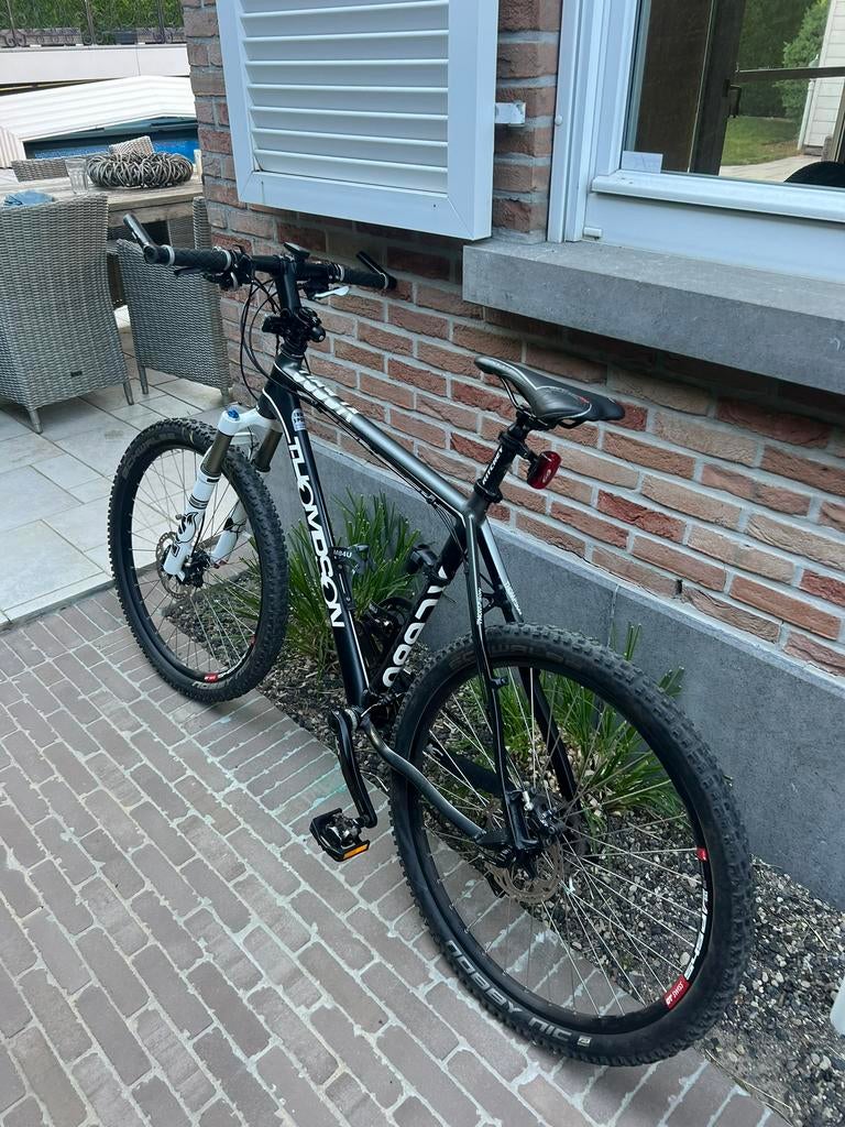 Thompson XC-680, Ophalen, Zo goed als nieuw, Heren