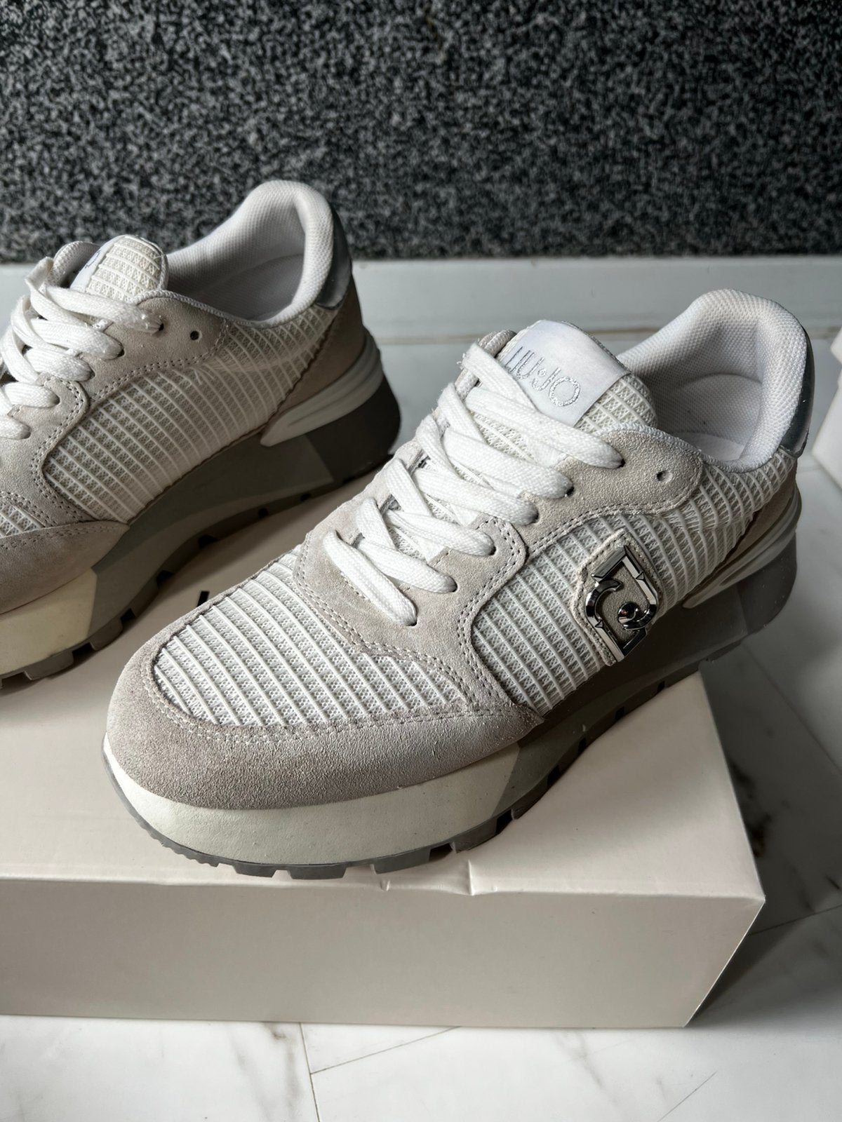 Te koop Lui-Jo damesschoenen als nieuw, Ophalen of Verzenden, Zo goed als nieuw