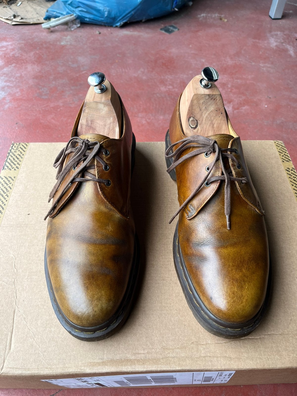 Derby Dr Martens, Enlèvement ou Envoi, Porté