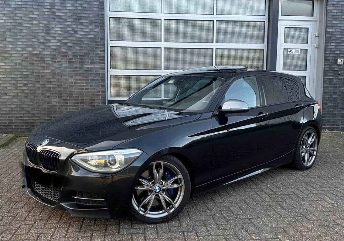 Bmw 135i, Automaat, Blauw, Alcantara, Particulier