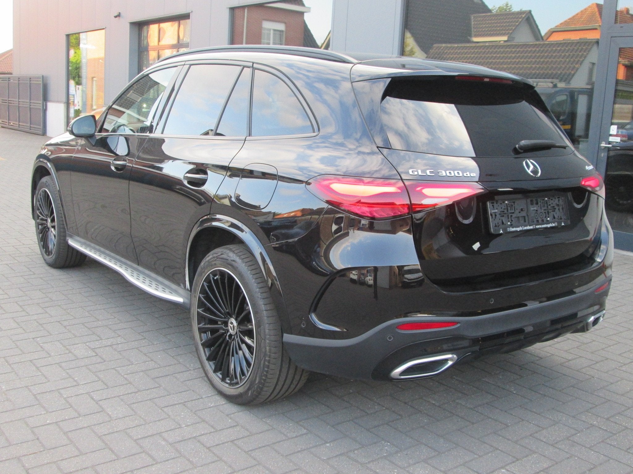 Mercedes-Benz GLC 300 DE HYBRIDE AMG PANO DISTRONIC......, Auto's, Automaat, 197 pk, 145 kW, Gebruikt