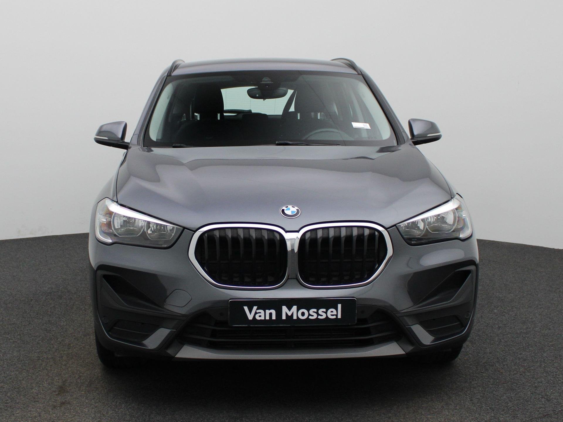 BMW X1 sDrive16dA (85 kW), Auto's, BMW, Automatische klimaatregeling, Stof, Gebruikt, https://public.car-pass.be/vhr/3a655a81-fa95-41f9-863d-a8cb12118ffc