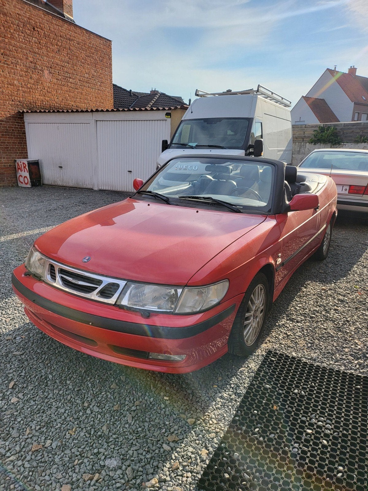 SAAB 9-3 SE Cabrio 2000 / 201952 km / Airco / Leder / 3900€, Auto's, 4 zetels, 4 cilinders, Leder, Bedrijf