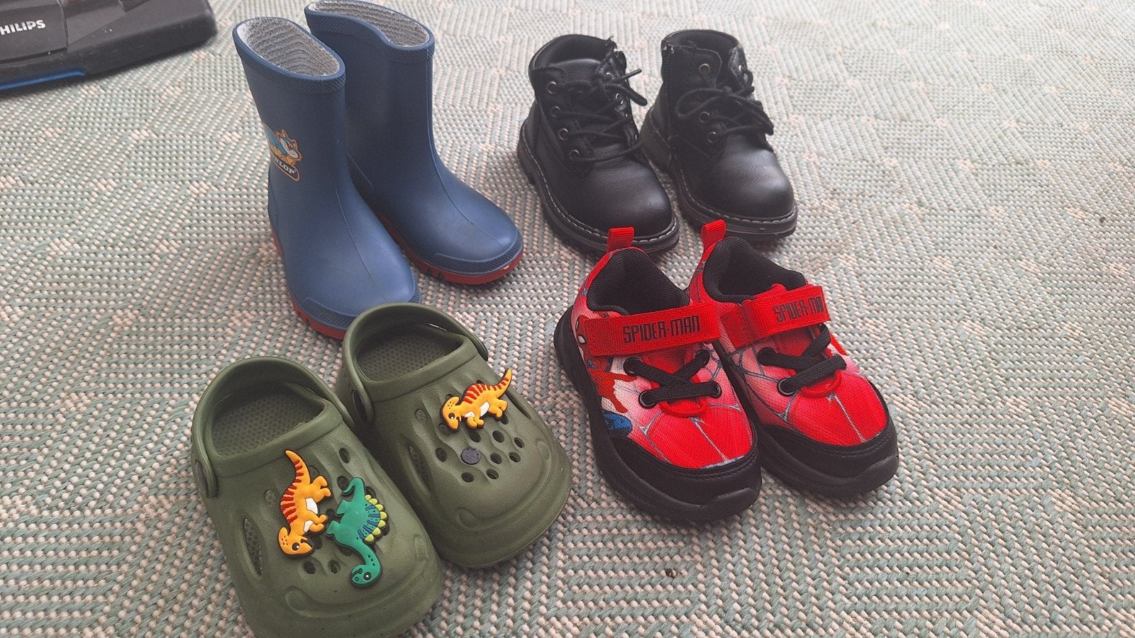 gratis kinderschoenen maat 20-23, Kinderen en Baby's, Ophalen